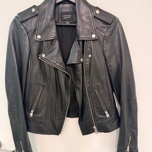 LAMARQUE Classic Black Leather Biker Jacket